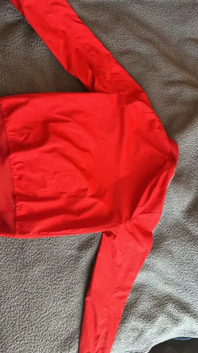 Chaqueta deportiva Adidas Bayern Munich roja - miniatura 2