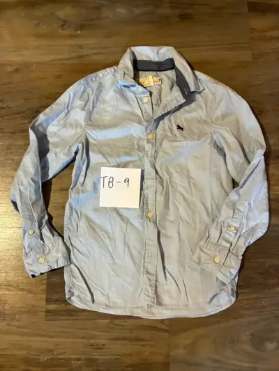 Camisa celeste Niño manga larga talla 8-9 - miniatura 1