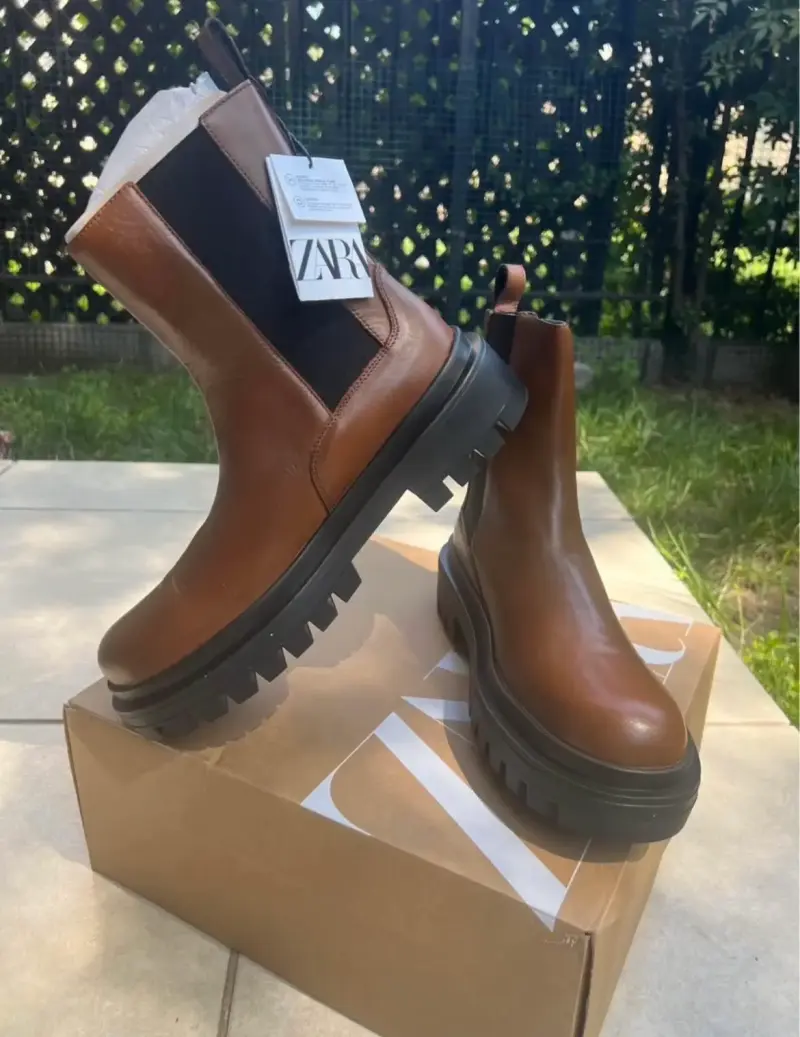 ZARA Botines Chelsea marrón