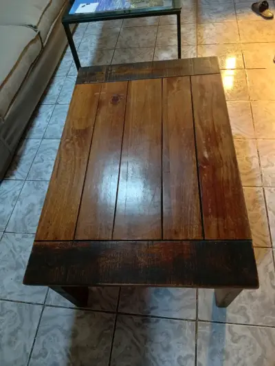 Mesa de centro rústica de madera - miniatura 4