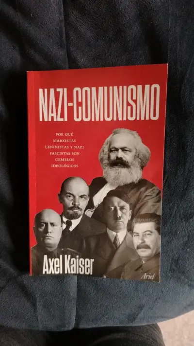 Libro 'Nazi-Comunismo' de Axel Kaiser - miniatura 1