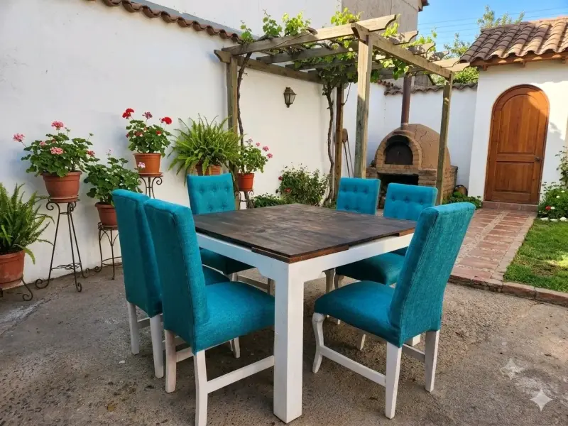 Juego de comedor 6 puestos con sillas turquesas