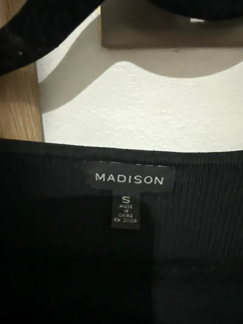 Top negro sin mangas Madison - 2