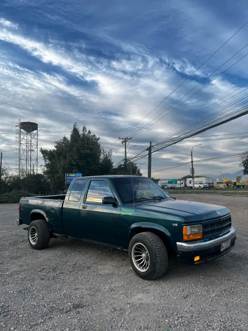 Dodge Dakota Sport v6 magnum mecanica - 3