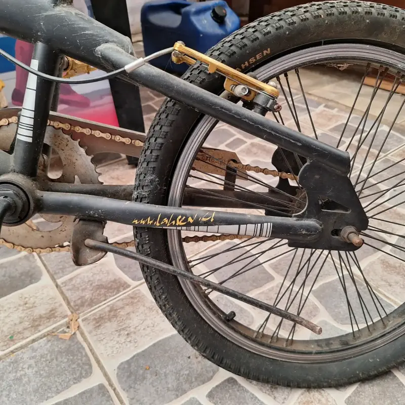 Bicicleta BMX Lahsen negra - 1