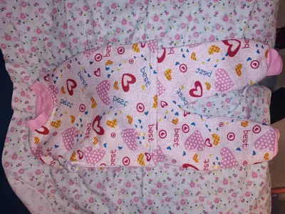 Enteritos y pijama 3-6 meses - miniatura 4