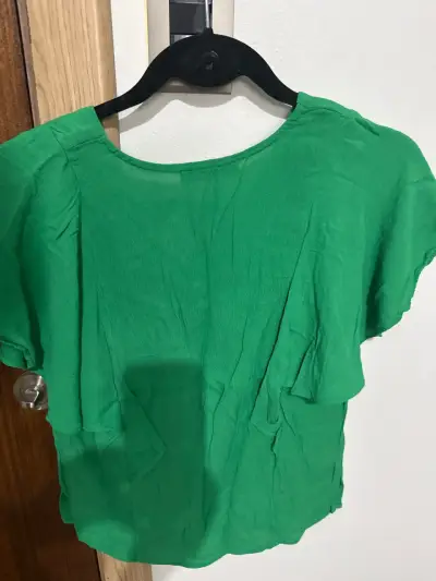 Blusa verde Alaniz talla pequeña - miniatura 3