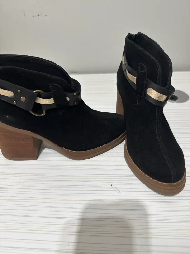 Botines de gamuza negra con tacón - 2