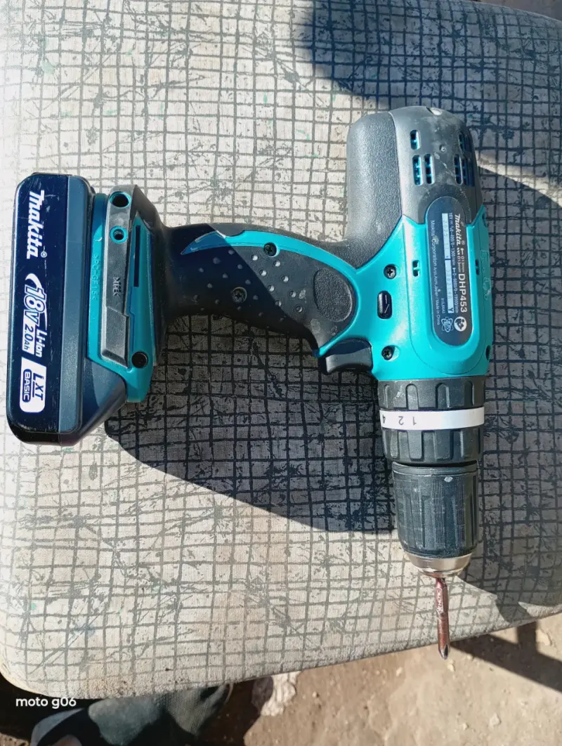 Taladro inalámbrico Makita 18V LXT - 2