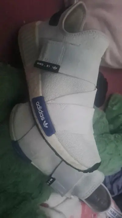 Zapatillas Adidas NMD_R1 blancas - miniatura 2