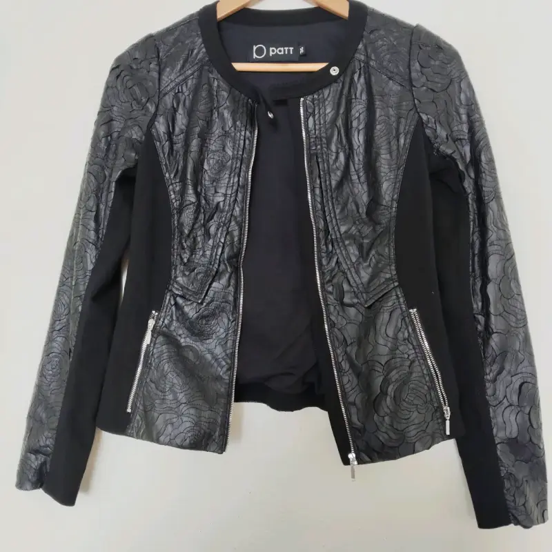 Chaqueta negra de cuero sintético Patt - 1