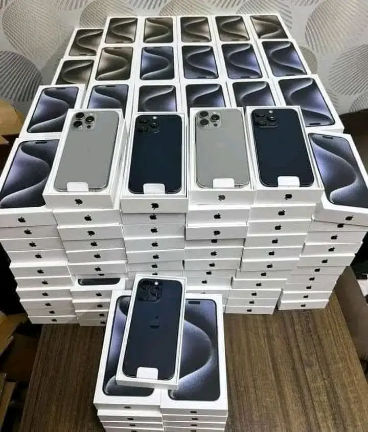 iPhone 15 Pro Max 256GB plateado - 5