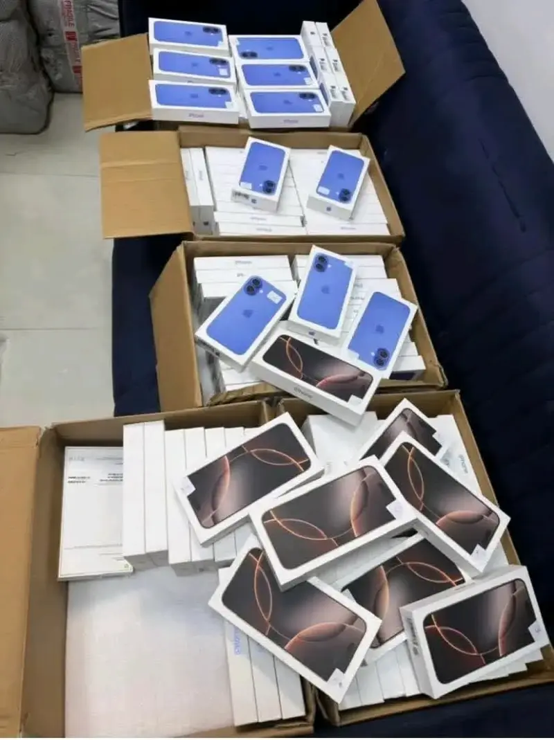Samsung Galaxy S25 5G nuevo en caja - 2