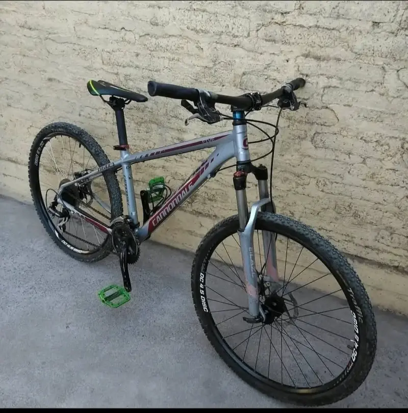 Bicicleta Cannondale Trail 5 de montaña