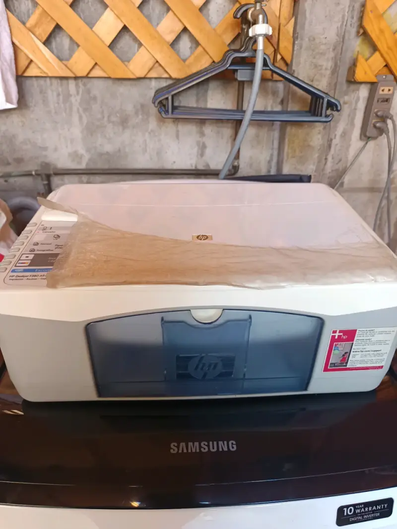 Impresora HP Deskjet F380 All-in-One - 1
