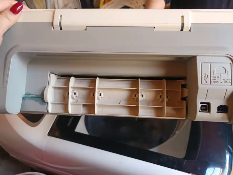 Impresora HP Deskjet F380 All-in-One - 6
