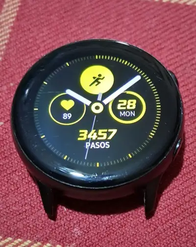 Samsung Galaxy Watch Active usado - miniatura 3