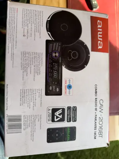 Set estéreo para auto Aiwa con parlantes 6.5" - miniatura 6