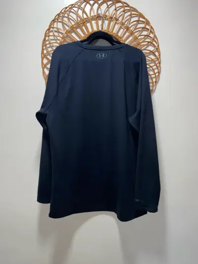Polerón Under Armour negro para hombre - miniatura 2