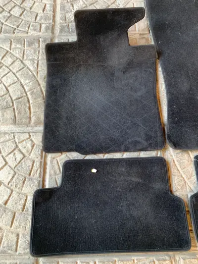 Juego de alfombras mini cooper r56 negras original - miniatura 3