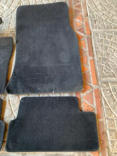 Juego de alfombras mini cooper r56 negras original - miniatura 4