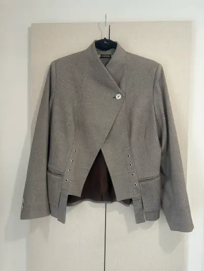 🖤Chaqueta gris marca ANASTASSIA🖤 - miniatura 1