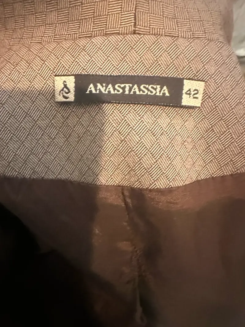 🖤Chaqueta gris marca ANASTASSIA🖤 - 4
