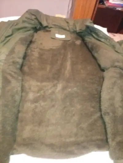 Chaqueta de invierno verde con forro polar - miniatura 1