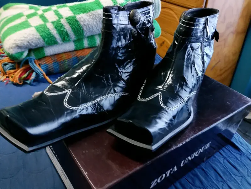 Botines de cuero negro Zota Unique - 2