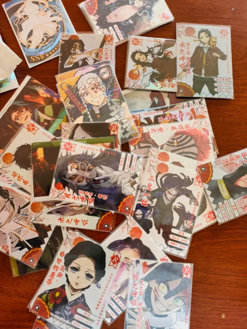 Set Demon Slayer: Kimetsu no Yaiba - 2