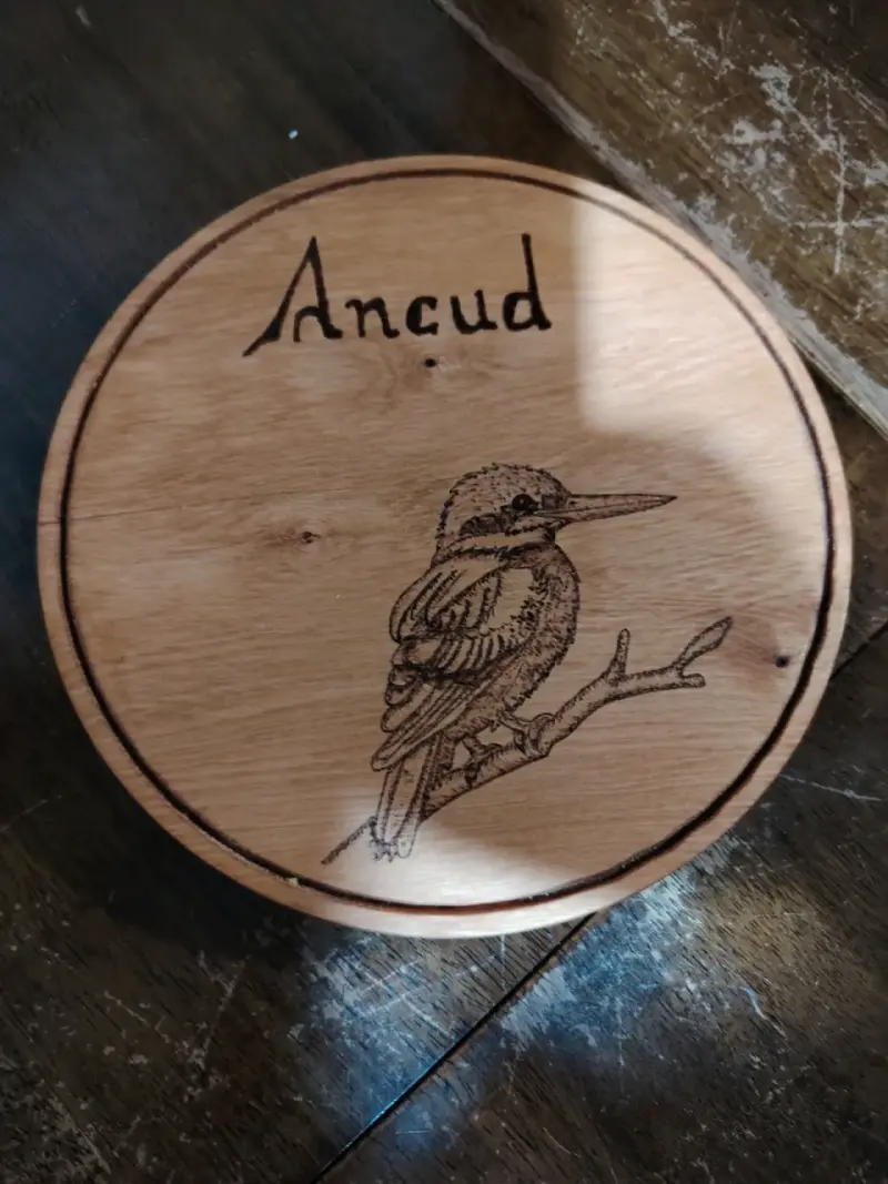 Plato decorativo de madera grabado Ancud - 1