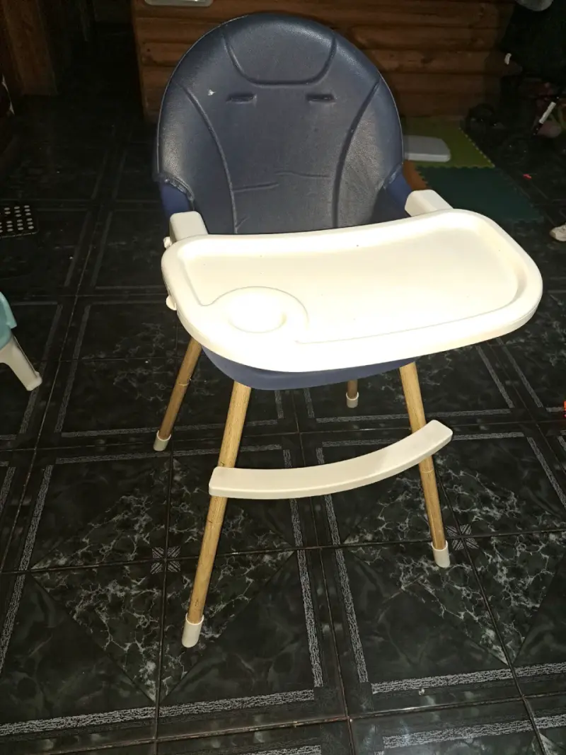Silla de comer para bebé azul con bandeja - 2