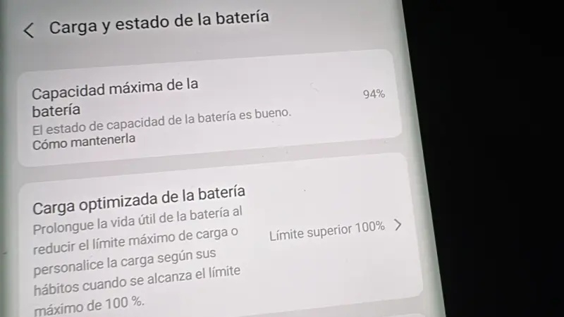 Vivo V30 - 5