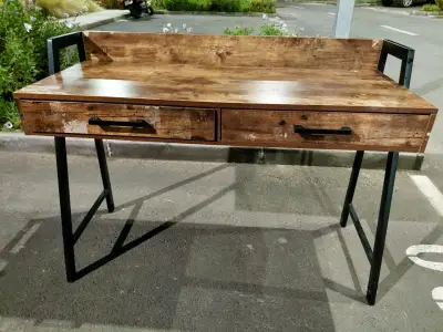 Escritorio de madera rústica con cajones - miniatura 2