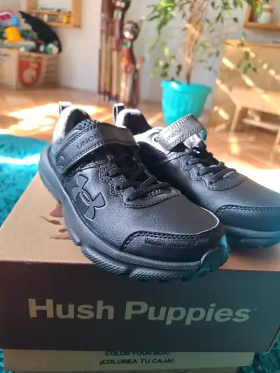 Zapatillas Under Armour para niños talla 33,5 - miniatura 4