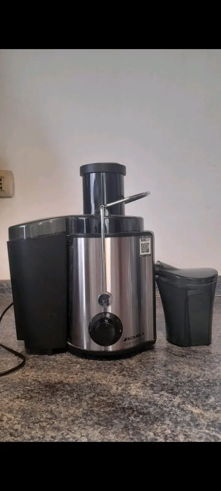 Extractor exprimidor de jugos y verduras