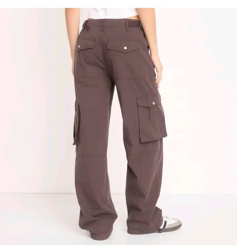 Pantalón cargo tiro medio L - 2