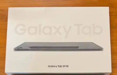 Samsung Galaxy Tab S9 FE nueva en caja - miniatura 1