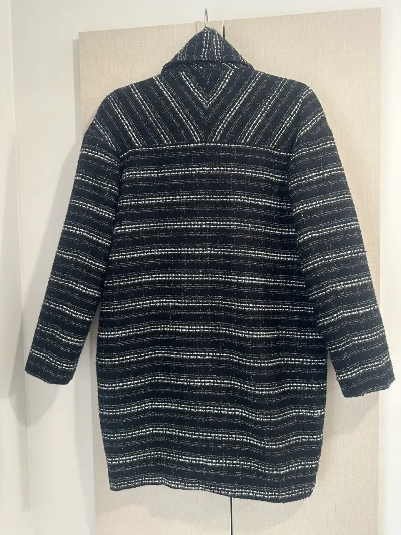 🖤 Abrigo Liola Texturizado oversise – Talla 40 🖤 - 3