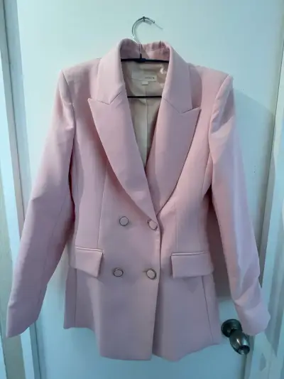Blazer rosado elegante para mujer - miniatura 1
