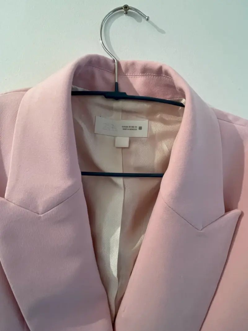 Blazer rosado elegante para mujer - 4