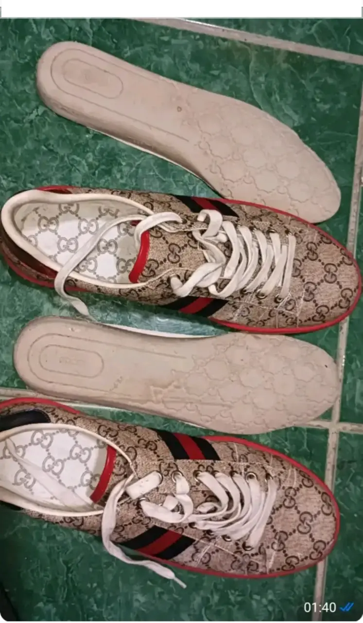 Zapatillas Gucci de cuero y lona - 2