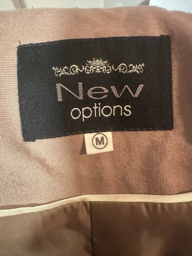 🤎 Abrigo de Boutique New Options T-M 🖤 - 4