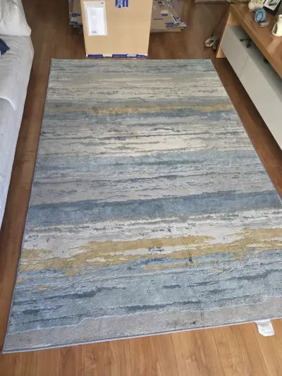 Alfombra moderna azul y beige - miniatura 1