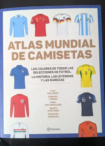Atlas Mundial de Camisetas de Fútbol - miniatura 1