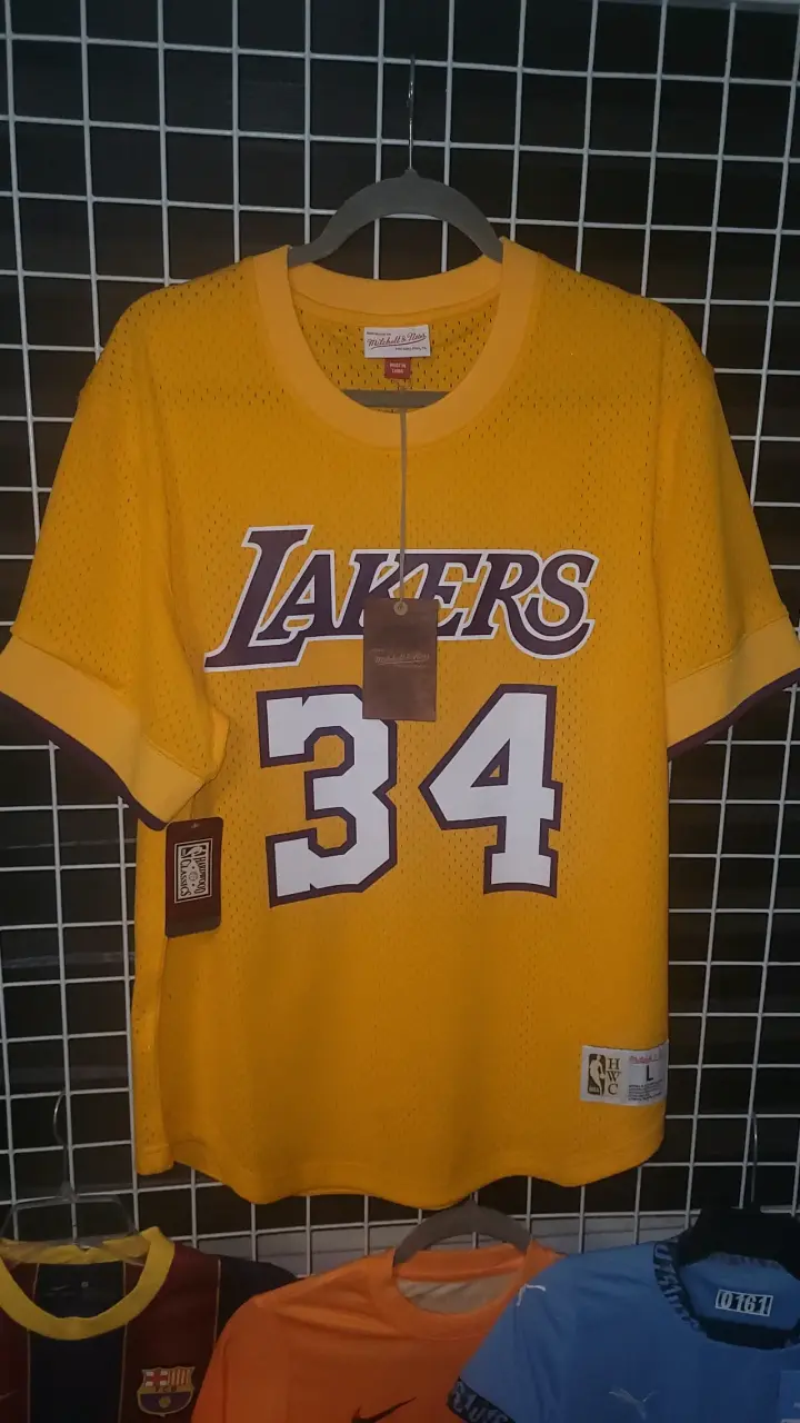 Camiseta amarilla Lakers número 34