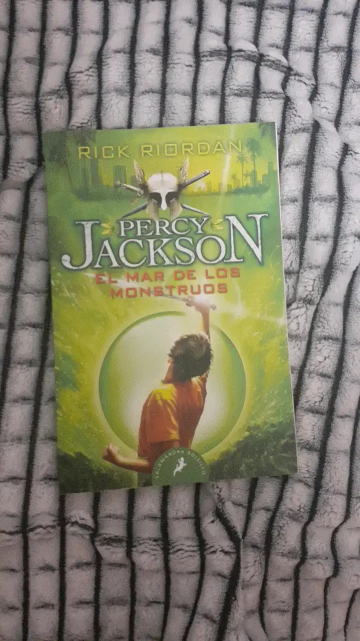 Libro Percy Jackson: El Mar de los Monstruos