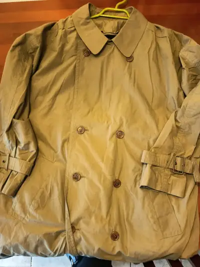 impermeable con forro desmontable - miniatura 1