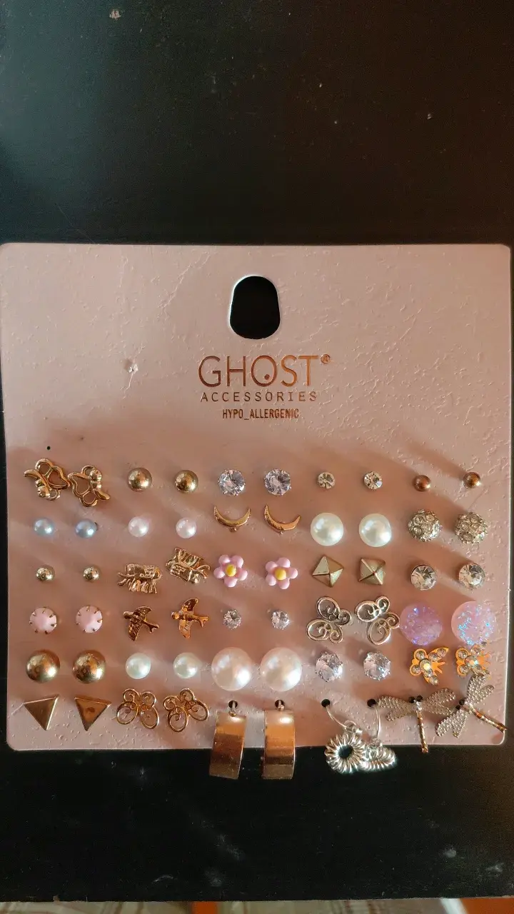 Set de aros Ghost Accessories hipoalergénicos