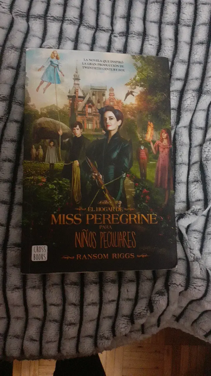 El hogar de Miss Peregrine para niños peculia